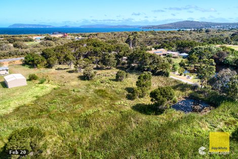 239 Emu Point Dr, Collingwood Park, WA 6330