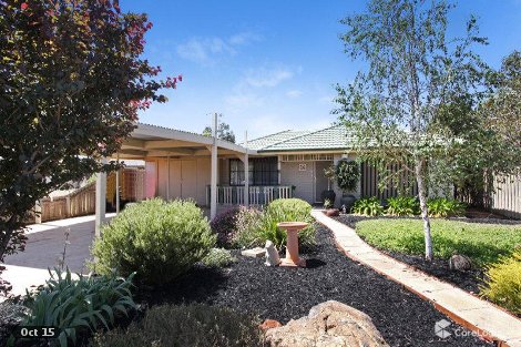 16 Garfield Cl, Melton South, VIC 3338