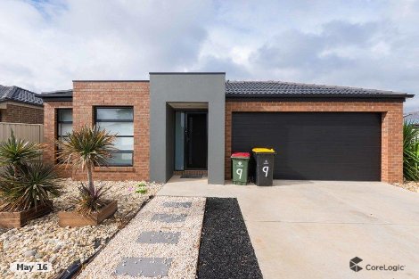 9 Mcmeeken Way, Epsom, VIC 3551