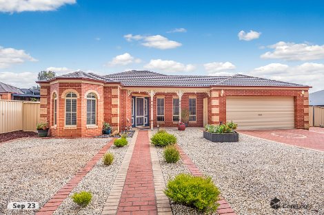 204 Edwards Rd, Maiden Gully, VIC 3551