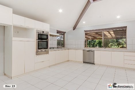 2 Farrier Ct, Wellard, WA 6170