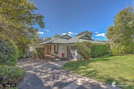 9a Woodlands Gr, Bright, VIC 3741