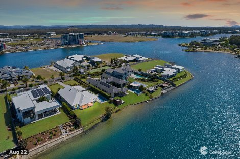 8 Entrance Island, Bokarina, QLD 4575