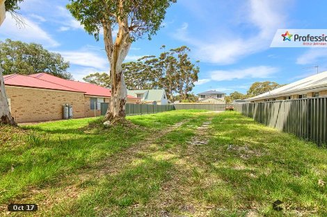 14 Spring St, Little Grove, WA 6330