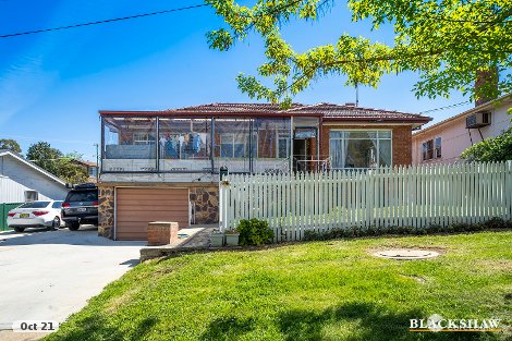 24 Sunnybar Pde, Karabar, NSW 2620