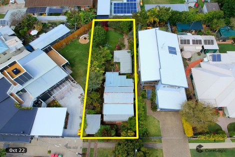 13 Arthur St, Woody Point, QLD 4019