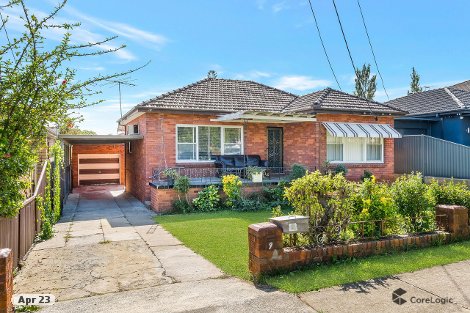 9 Rossiter St, Smithfield, NSW 2164