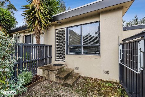 2/18 Bakewell St, Herne Hill, VIC 3218