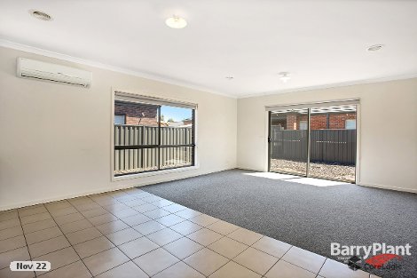 24 Bush St, Manor Lakes, VIC 3024