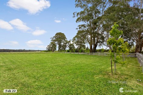 2 Collins Rd, Glenlyon, VIC 3461