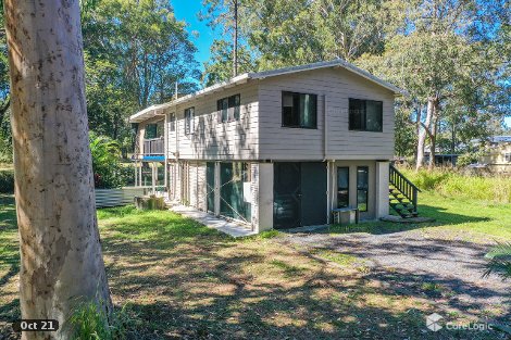 19 Pookanah St, Russell Island, QLD 4184