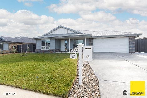 57 Hopkins St, Bungendore, NSW 2621