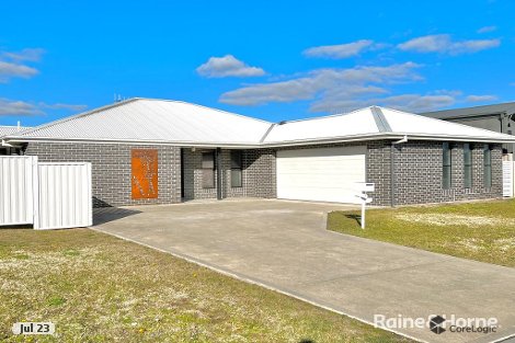 1a Maxwell Dr, Eglinton, NSW 2795