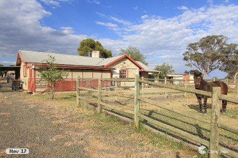 9 Railway Ct, Knowsley, VIC 3523