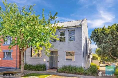 2 Beacon Lane, Caroline Springs, VIC 3023