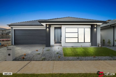 42 Sparrowhawk Cres, Deanside, VIC 3336