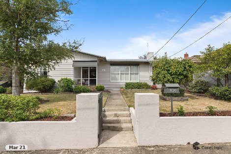 816 Ligar St, Soldiers Hill, VIC 3350