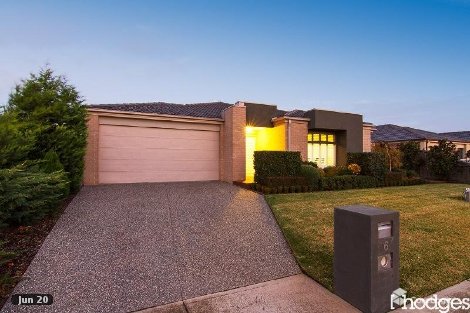 6 Bushranger Boulevarde, Cranbourne East, VIC 3977