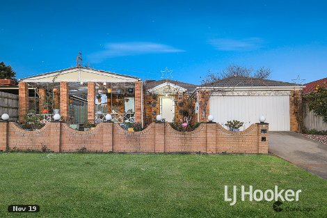 28 Manatoka Cres, Hampton Park, VIC 3976