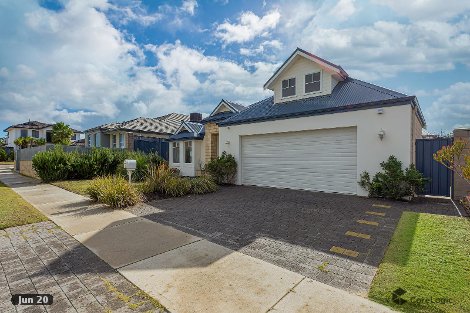 22 Portsmouth St, Jindalee, WA 6036