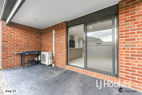 93 Eliburn Dr, Cranbourne East, VIC 3977