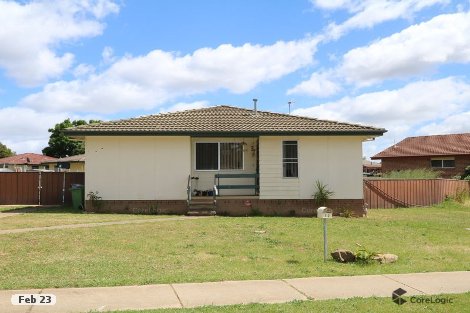 12 Brooks Cir, Tolland, NSW 2650