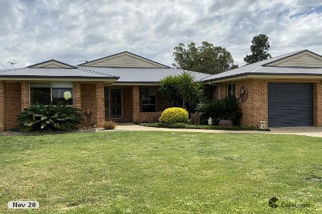 17 Fourth St, Henty, NSW 2658