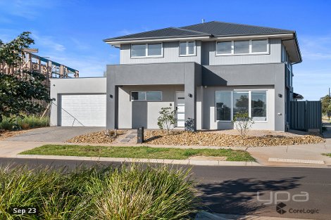 24 Basildon Cres, Strathtulloh, VIC 3338