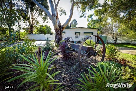 83 Wattletree Rd, Bunyip, VIC 3815