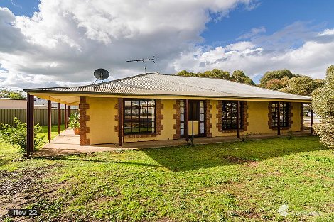 28 Parker Ave, Strathalbyn, SA 5255