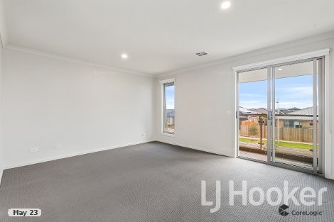 28 Hutchison Rd, Mambourin, VIC 3024