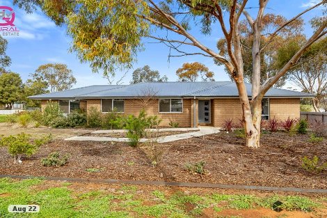 15 Logan St, Coolamon, NSW 2701