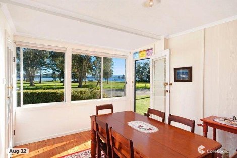 8 Lakeside Dr, Swansea, NSW 2281