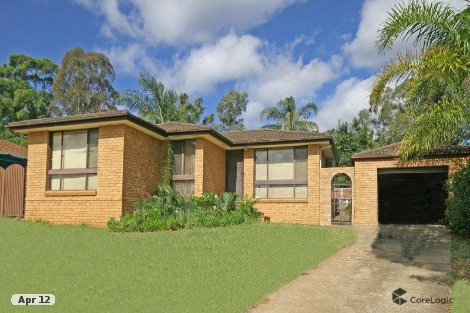 24 Cleopatra Dr, Rosemeadow, NSW 2560