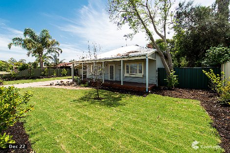 33 Eighth Rd, Armadale, WA 6112