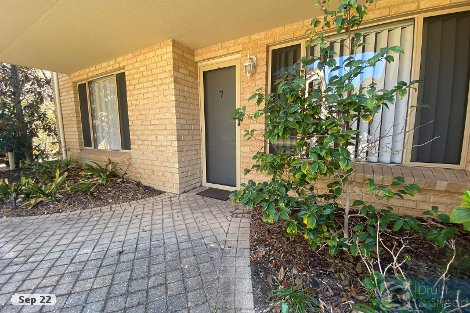 7/5 Waterway Ct, Churchlands, WA 6018