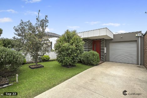 41a New St, South Kingsville, VIC 3015