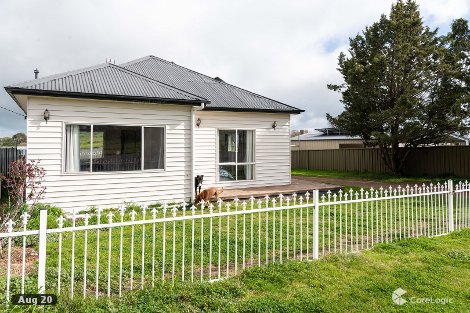 29 Dry St, Boorowa, NSW 2586