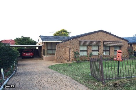 17 Linum St, Macquarie Fields, NSW 2564