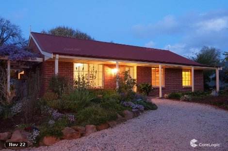 10 John St, Oakbank, SA 5243