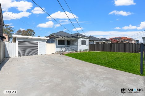 8 Bradshaw Ave, Moorebank, NSW 2170