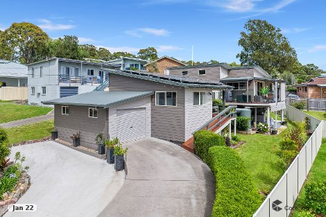 12 Anderson Ave, Tuross Head, NSW 2537