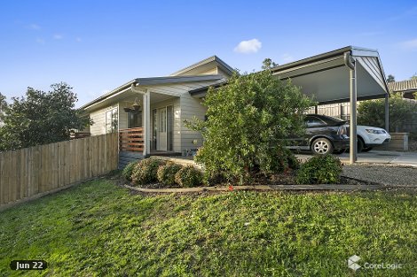 1/20 Old Warburton Rd, Seville, VIC 3139