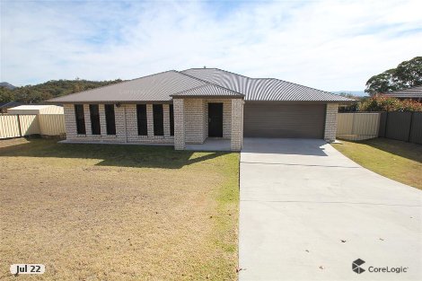 9 Parkes Dr, Tenterfield, NSW 2372