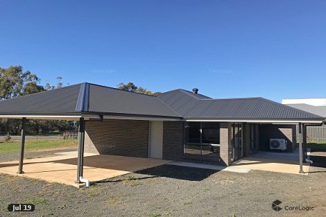 7 North Tce, Leasingham, SA 5452