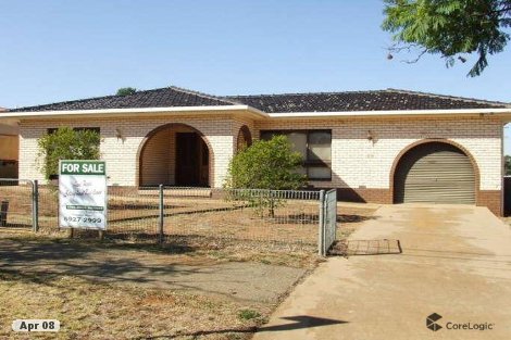 29 Loughnan St, Coolamon, NSW 2701