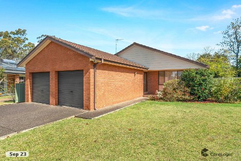 10 Helsinki Pde, Bomaderry, NSW 2541