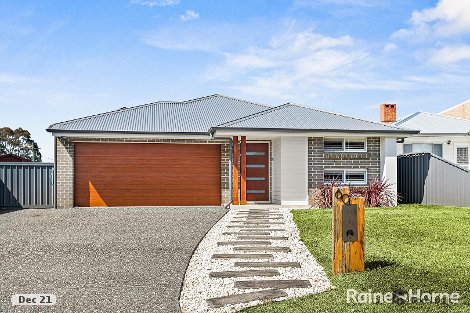 60 Meroo Rd, Bomaderry, NSW 2541