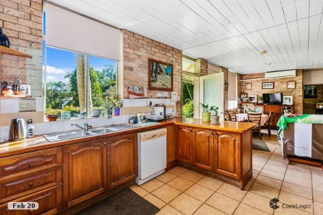 4 Blacksmiths Lane, Uki, NSW 2484