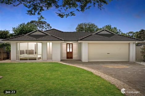 4 May Gibbs Cres, Lynbrook, VIC 3975